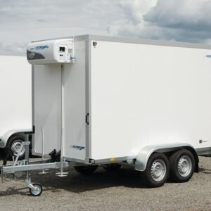 Remorque porte-voitures frigorifique AZKF 2730/155 avec WMK-4G, PTAC 2 700 kg, surface de chargement 2,44 x 1,45 m, hauteur intérieure 2 000 mm (rail d'arrimage inclus)